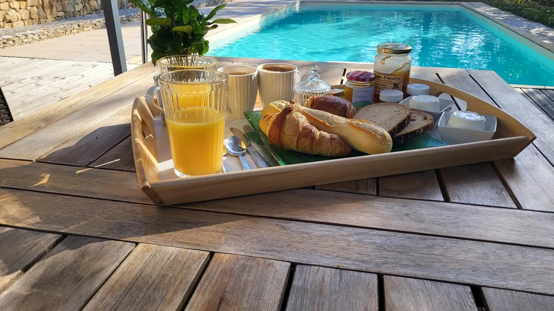 Bed and Breakfast Lou Mas Del Ranc à Roquesteron 0*,  France